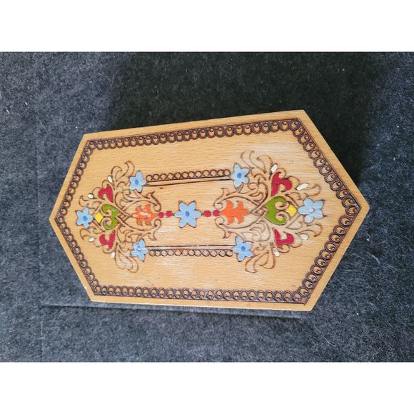 Vintage wooden box Pyrography box, Memory Box, handmade wooden box - Picture 1 of 4